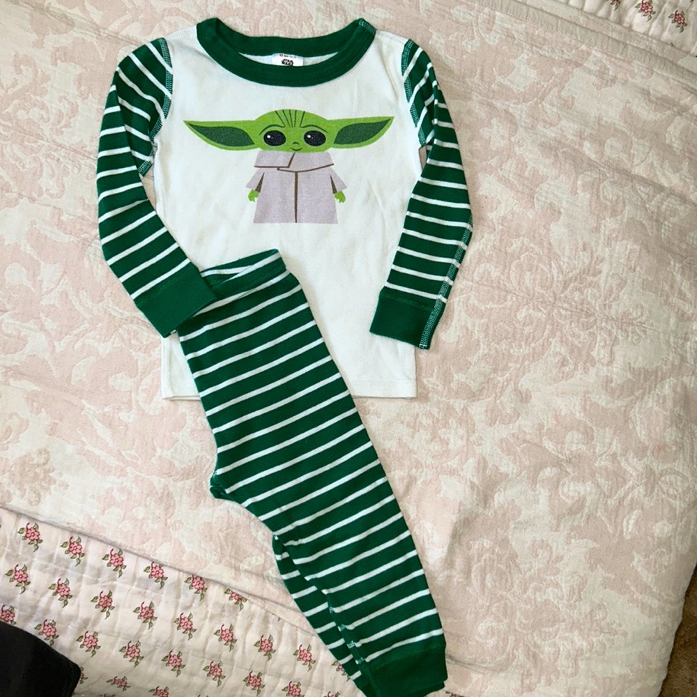 Hanna Anderson Star Wars Pjs with baby yoga